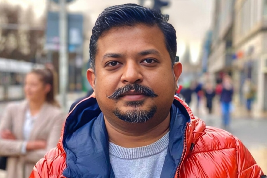 জুলকারনাইন সায়ের খান